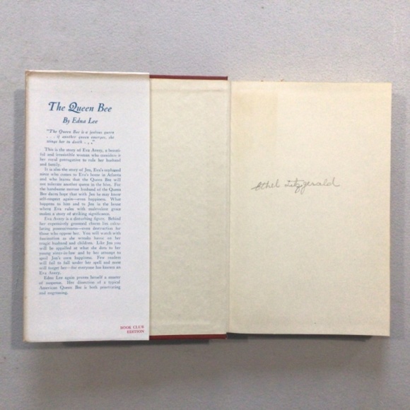 The Queen Bee by Edna Lee Vintage Hardcover Book - Picture 4 of 12